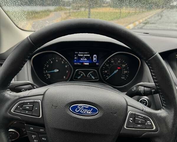 Сірий Форд Фокус, об'ємом двигуна 2 л та пробігом 182 тис. км за 9500 $, фото 8 на Automoto.ua