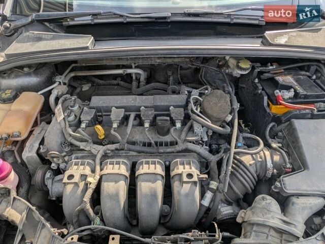 Серый Форд Фокус, объемом двигателя 2 л и пробегом 129 тыс. км за 8300 $, фото 11 на Automoto.ua