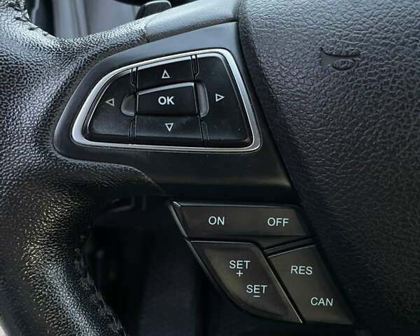 Форд Фокус 2015 в Одессе на Automoto.ua Серый Форд Фокус, объемом двигателя 2 л и пробегом 250 тыс. км за 7000 $, фото 11 на Automoto.ua