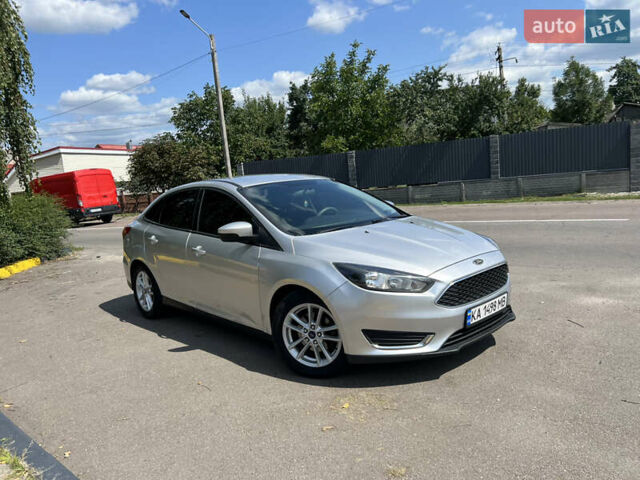 Форд Фокус 2015 у Києві на Automoto.ua Сірий Форд Фокус, об'ємом двигуна 2 л та пробігом 210 тис. км за 9000 $, фото 3 на Automoto.ua