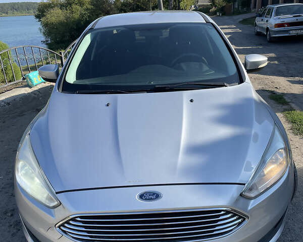 Сірий Форд Фокус, об'ємом двигуна 2 л та пробігом 228 тис. км за 8000 $, фото 4 на Automoto.ua