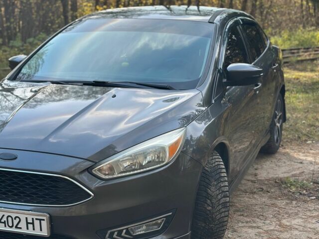 Серый Форд Фокус, объемом двигателя 2 л и пробегом 170 тыс. км за 8300 $, фото 1 на Automoto.ua