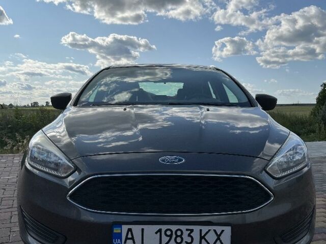 Серый Форд Фокус, объемом двигателя 2 л и пробегом 142 тыс. км за 8600 $, фото 1 на Automoto.ua