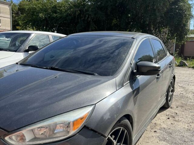 Серый Форд Фокус, объемом двигателя 2 л и пробегом 178 тыс. км за 7500 $, фото 2 на Automoto.ua