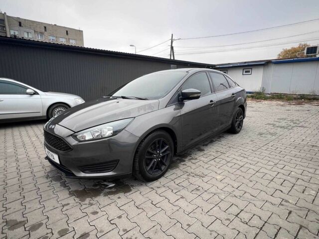 Серый Форд Фокус, объемом двигателя 2 л и пробегом 220 тыс. км за 7429 $, фото 10 на Automoto.ua