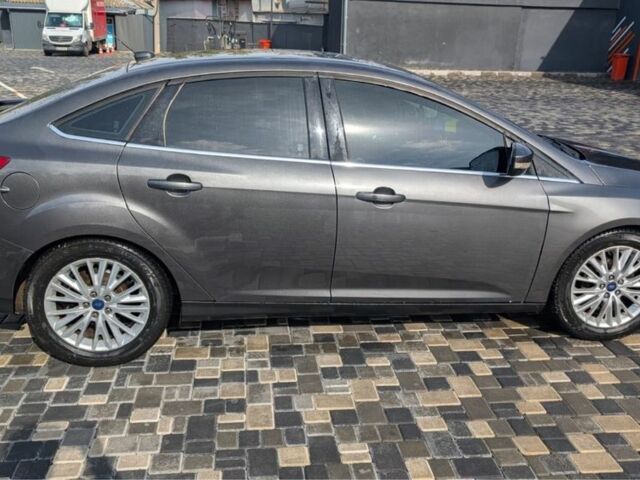 Серый Форд Фокус, объемом двигателя 2 л и пробегом 198 тыс. км за 8500 $, фото 7 на Automoto.ua