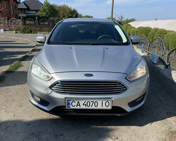 Сірий Форд Фокус, об'ємом двигуна 2 л та пробігом 228 тис. км за 8000 $, фото 16 на Automoto.ua