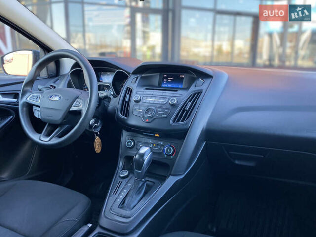 Сірий Форд Фокус, об'ємом двигуна 2 л та пробігом 198 тис. км за 7750 $, фото 10 на Automoto.ua