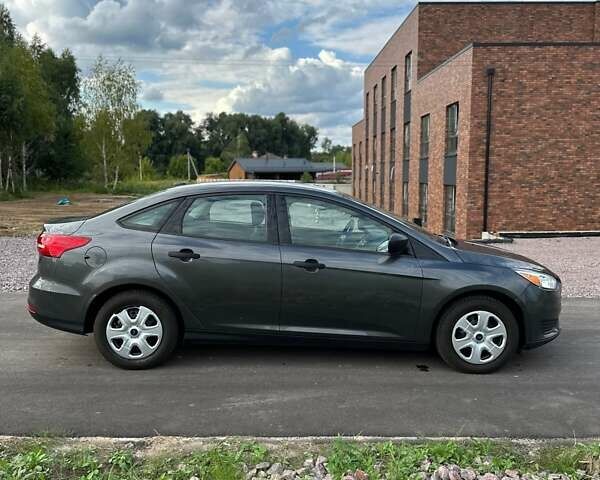 Форд Фокус 2015 у Буче на Automoto.ua Сірий Форд Фокус, об'ємом двигуна 2 л та пробігом 175 тис. км за 7500 $, фото 4 на Automoto.ua