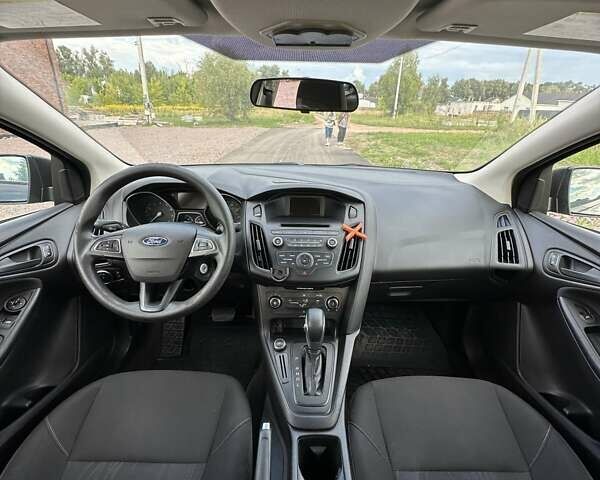 Сірий Форд Фокус, об'ємом двигуна 2 л та пробігом 175 тис. км за 7500 $, фото 15 на Automoto.ua