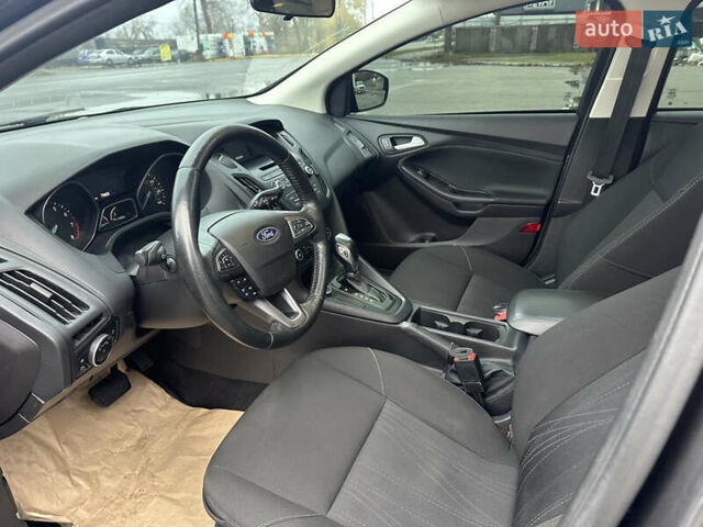 Серый Форд Фокус, объемом двигателя 2 л и пробегом 184 тыс. км за 9300 $, фото 10 на Automoto.ua