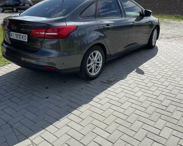 Серый Форд Фокус, объемом двигателя 2 л и пробегом 81 тыс. км за 8500 $, фото 4 на Automoto.ua