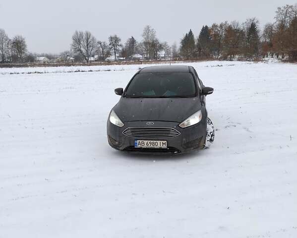 Форд Фокус 2015 в Виннице на Automoto.ua Серый Форд Фокус, объемом двигателя 2 л и пробегом 209 тыс. км за 9000 $, фото 9 на Automoto.ua