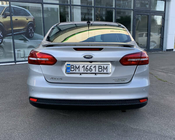 Сірий Форд Фокус, об'ємом двигуна 2 л та пробігом 245 тис. км за 8700 $, фото 2 на Automoto.ua