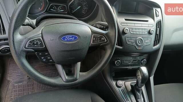 Серый Форд Фокус, объемом двигателя 2 л и пробегом 94 тыс. км за 7800 $, фото 3 на Automoto.ua