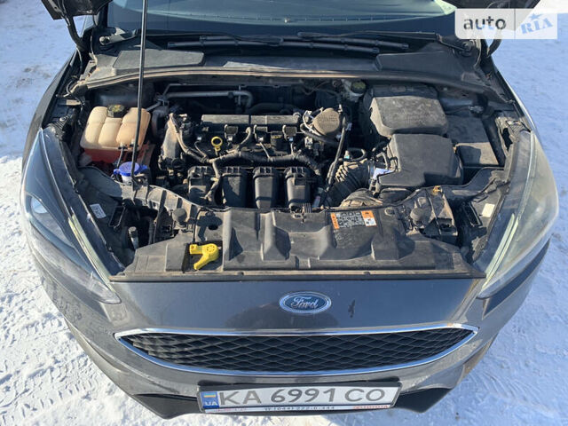 Серый Форд Фокус, объемом двигателя 2 л и пробегом 122 тыс. км за 8400 $, фото 11 на Automoto.ua