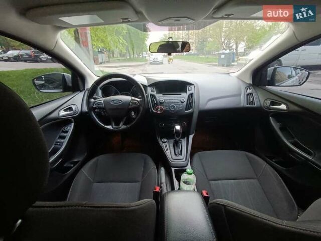 Серый Форд Фокус, объемом двигателя 2 л и пробегом 155 тыс. км за 8200 $, фото 15 на Automoto.ua
