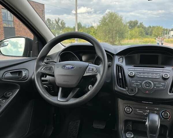 Форд Фокус 2015 у Буче на Automoto.ua Сірий Форд Фокус, об'ємом двигуна 2 л та пробігом 175 тис. км за 7500 $, фото 32 на Automoto.ua