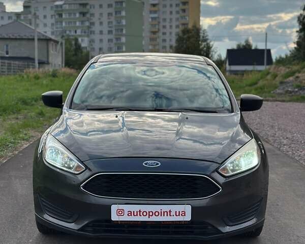 Форд Фокус 2015 у Буче на Automoto.ua Сірий Форд Фокус, об'ємом двигуна 2 л та пробігом 175 тис. км за 7500 $, фото 1 на Automoto.ua