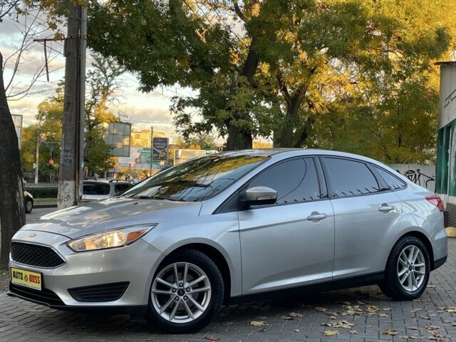 Сірий Форд Фокус, об'ємом двигуна 2 л та пробігом 83 тис. км за 9500 $, фото 1 на Automoto.ua