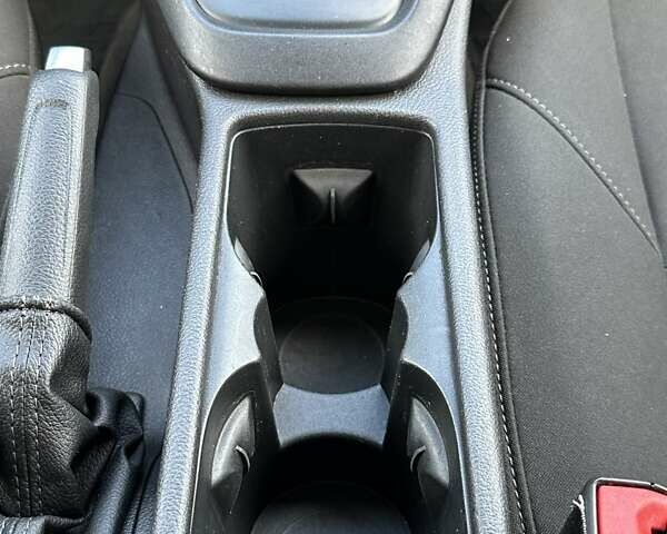 Форд Фокус 2015 у Буче на Automoto.ua Сірий Форд Фокус, об'ємом двигуна 2 л та пробігом 175 тис. км за 7500 $, фото 28 на Automoto.ua