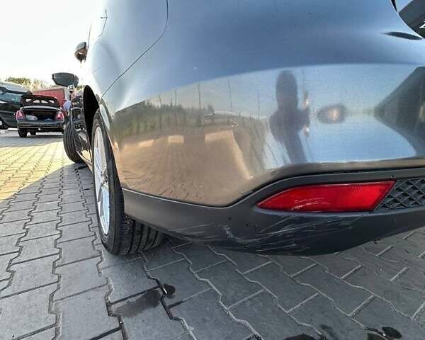 Серый Форд Фокус, объемом двигателя 2 л и пробегом 92 тыс. км за 8250 $, фото 2 на Automoto.ua