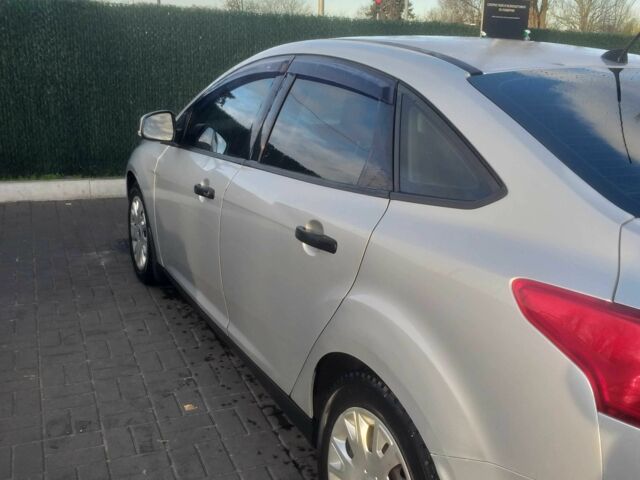 Серый Форд Фокус, объемом двигателя 1.6 л и пробегом 138 тыс. км за 8000 $, фото 3 на Automoto.ua