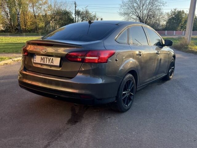 Сірий Форд Фокус, об'ємом двигуна 2 л та пробігом 220 тис. км за 7600 $, фото 2 на Automoto.ua