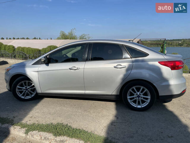 Сірий Форд Фокус, об'ємом двигуна 2 л та пробігом 228 тис. км за 8000 $, фото 2 на Automoto.ua