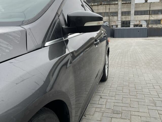 Серый Форд Фокус, объемом двигателя 2 л и пробегом 95 тыс. км за 10400 $, фото 3 на Automoto.ua