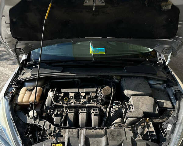 Сірий Форд Фокус, об'ємом двигуна 2 л та пробігом 83 тис. км за 8500 $, фото 8 на Automoto.ua
