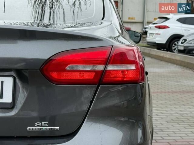 Серый Форд Фокус, объемом двигателя 2 л и пробегом 148 тыс. км за 9500 $, фото 7 на Automoto.ua