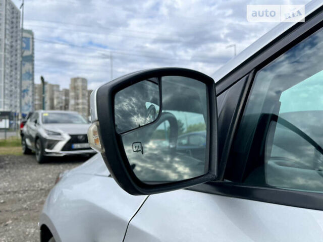 Серый Форд Фокус, объемом двигателя 2 л и пробегом 157 тыс. км за 8100 $, фото 18 на Automoto.ua