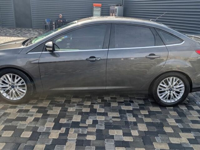 Серый Форд Фокус, объемом двигателя 2 л и пробегом 198 тыс. км за 8500 $, фото 3 на Automoto.ua