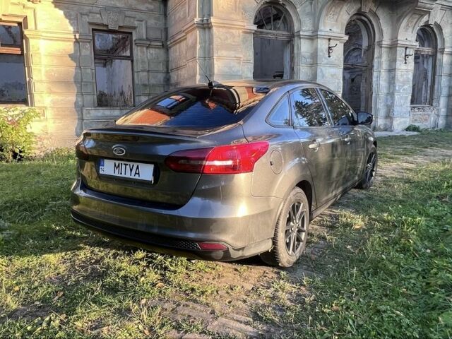 Сірий Форд Фокус, об'ємом двигуна 2 л та пробігом 220 тис. км за 7600 $, фото 9 на Automoto.ua