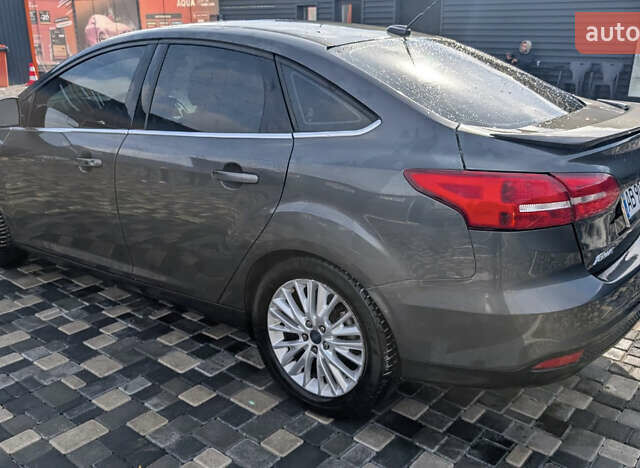 Серый Форд Фокус, объемом двигателя 2 л и пробегом 198 тыс. км за 8500 $, фото 4 на Automoto.ua