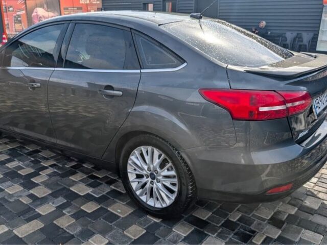 Серый Форд Фокус, объемом двигателя 2 л и пробегом 198 тыс. км за 8500 $, фото 4 на Automoto.ua