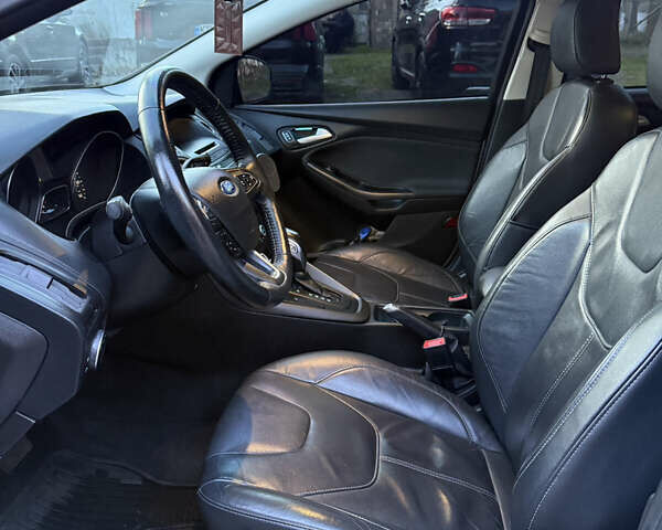 Серый Форд Фокус, объемом двигателя 2 л и пробегом 122 тыс. км за 8999 $, фото 8 на Automoto.ua