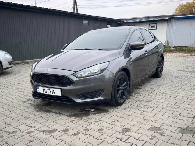 Серый Форд Фокус, объемом двигателя 2 л и пробегом 220 тыс. км за 7429 $, фото 9 на Automoto.ua