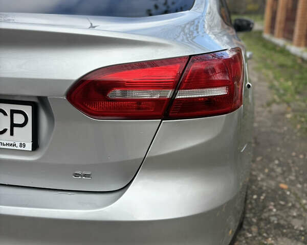 Серый Форд Фокус, объемом двигателя 2 л и пробегом 83 тыс. км за 9200 $, фото 11 на Automoto.ua