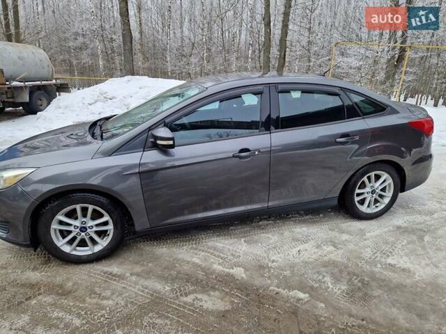Сірий Форд Фокус, об'ємом двигуна 2 л та пробігом 128 тис. км за 7999 $, фото 6 на Automoto.ua