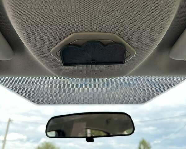 Форд Фокус 2015 у Буче на Automoto.ua Сірий Форд Фокус, об'ємом двигуна 2 л та пробігом 175 тис. км за 7500 $, фото 31 на Automoto.ua