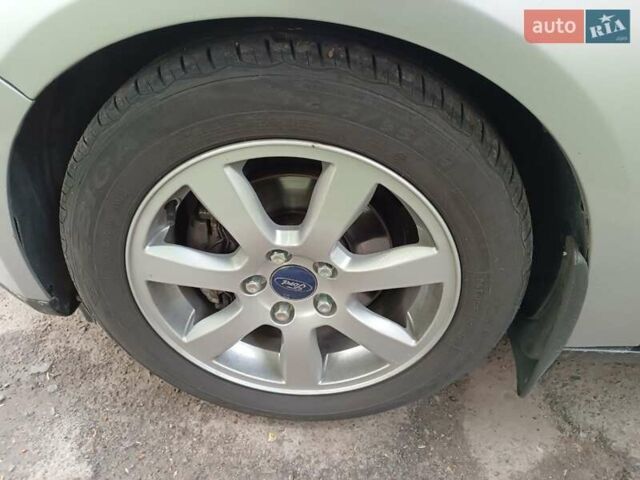 Серый Форд Фокус, объемом двигателя 2 л и пробегом 155 тыс. км за 8200 $, фото 14 на Automoto.ua