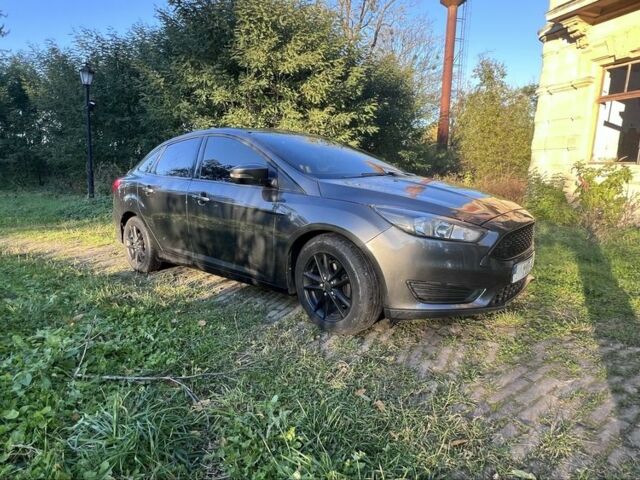 Сірий Форд Фокус, об'ємом двигуна 2 л та пробігом 220 тис. км за 7600 $, фото 5 на Automoto.ua