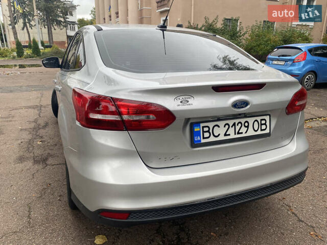 Серый Форд Фокус, объемом двигателя 2 л и пробегом 196 тыс. км за 6650 $, фото 9 на Automoto.ua