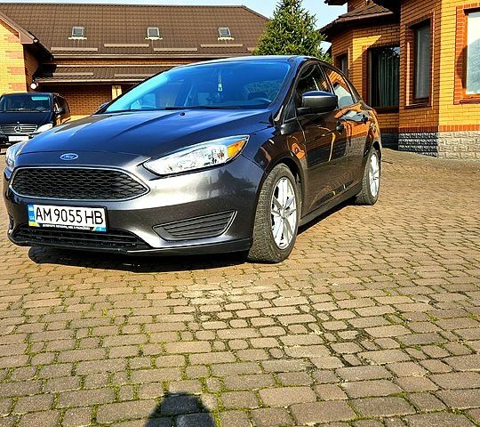 Серый Форд Фокус, объемом двигателя 2 л и пробегом 249 тыс. км за 7000 $, фото 1 на Automoto.ua