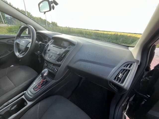 Серый Форд Фокус, объемом двигателя 2 л и пробегом 142 тыс. км за 8600 $, фото 11 на Automoto.ua