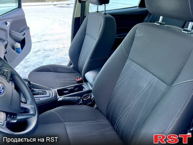 Сірий Форд Фокус, об'ємом двигуна 2 л та пробігом 196 тис. км за 7200 $, фото 7 на Automoto.ua