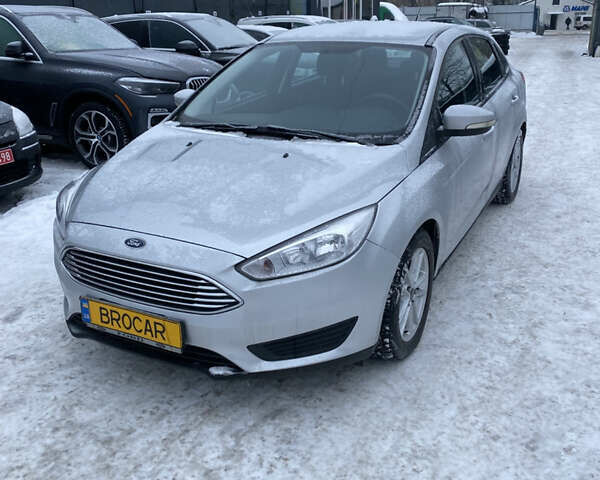 Сірий Форд Фокус, об'ємом двигуна 2 л та пробігом 185 тис. км за 8600 $, фото 1 на Automoto.ua