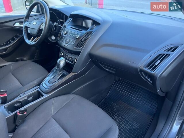 Сірий Форд Фокус, об'ємом двигуна 2 л та пробігом 193 тис. км за 8200 $, фото 22 на Automoto.ua
